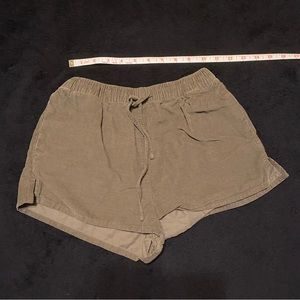 Elastic, army green, corduroy texture shorts
